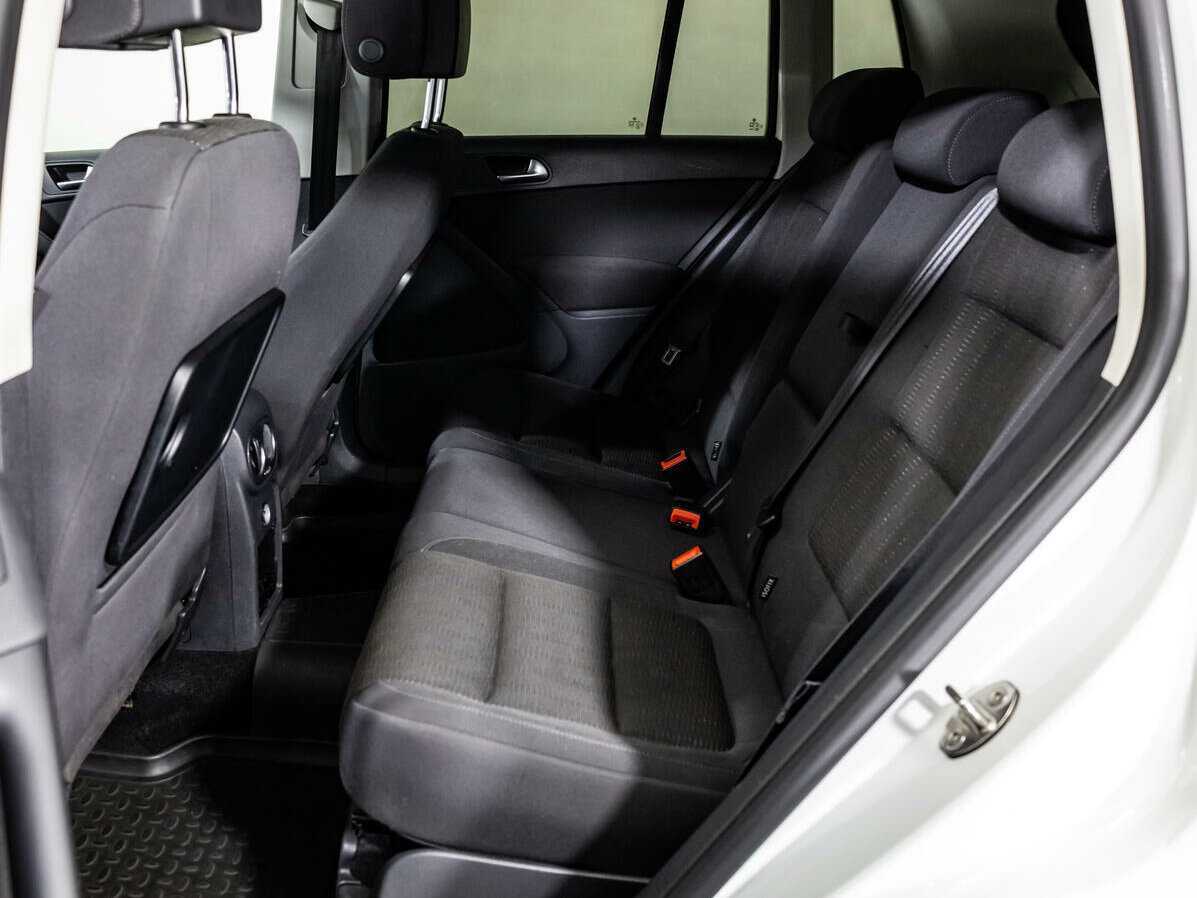 Volkswagen Tiguan, 2013 - 126 784 км. | Фото №8