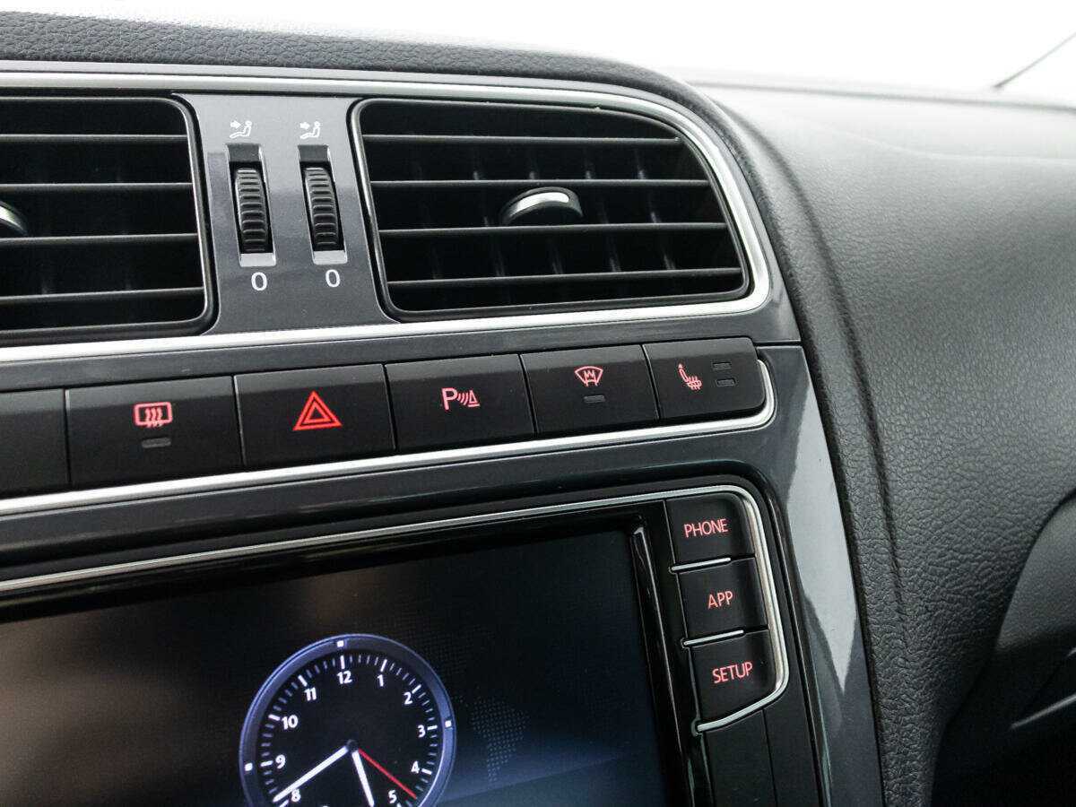 Volkswagen Polo, 2019 Фото №17