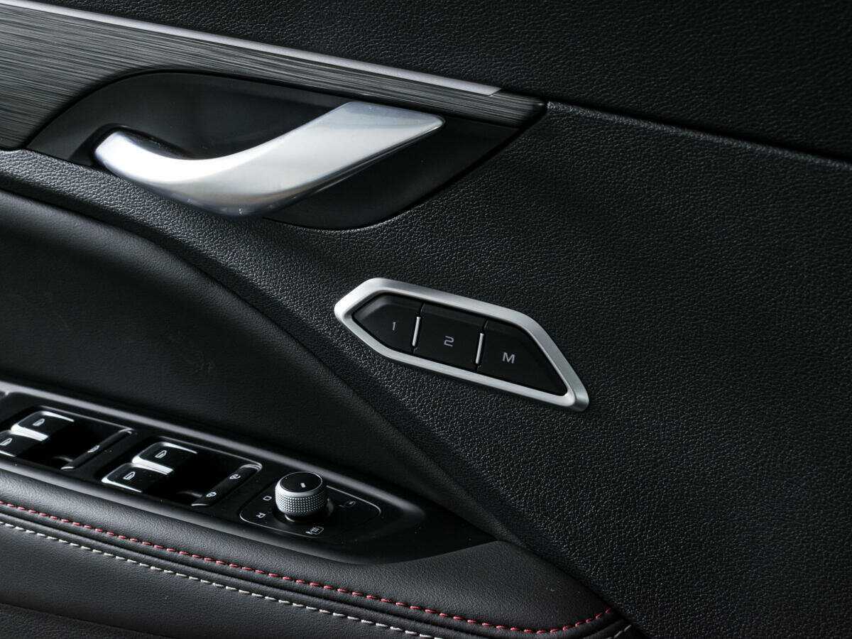 Geely Tugella, 2022 Фото №20