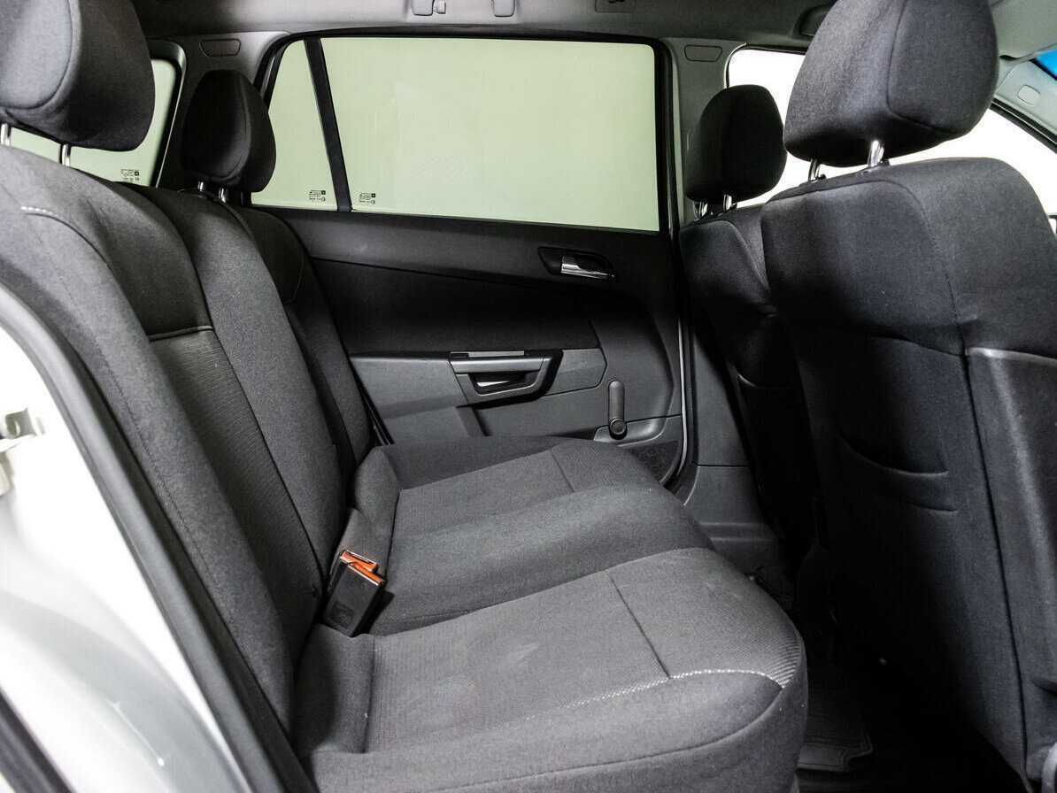 Opel Astra, 2012 Фото №15