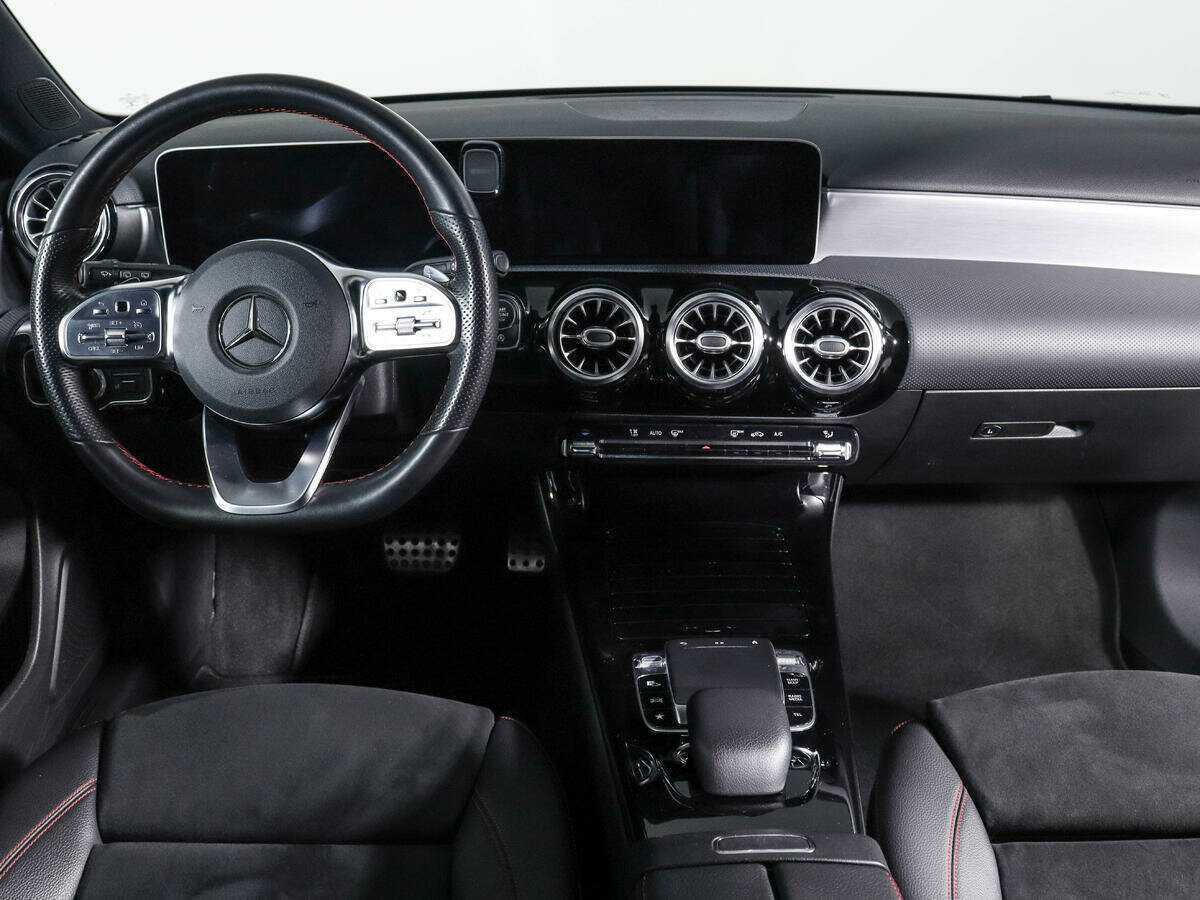 Mercedes-Benz A-Класс 220, 2019 Фото №12