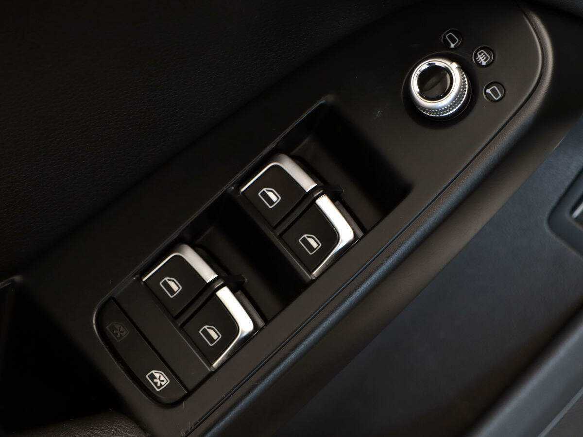 Audi A4, 2013 Фото №12