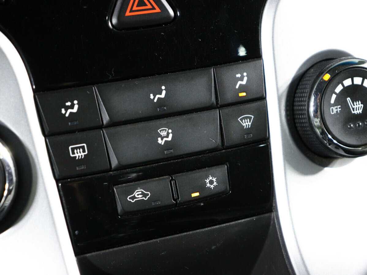 Chevrolet Cruze, 2012 Фото №15