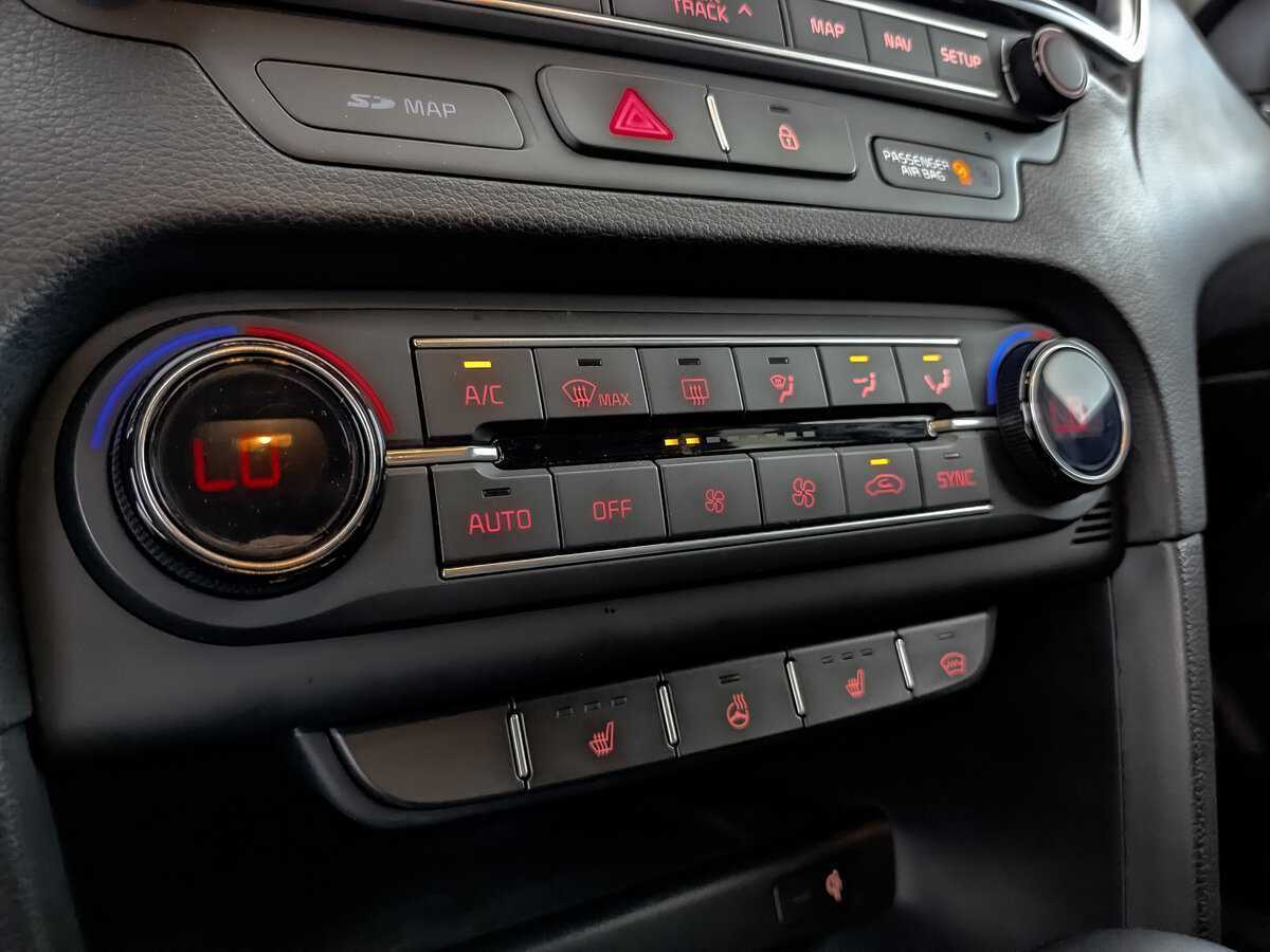 Kia Ceed, 2019 Фото №16