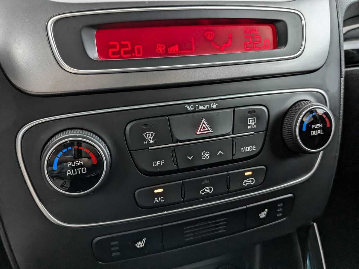 Kia Sorento, 2020 Фото №17