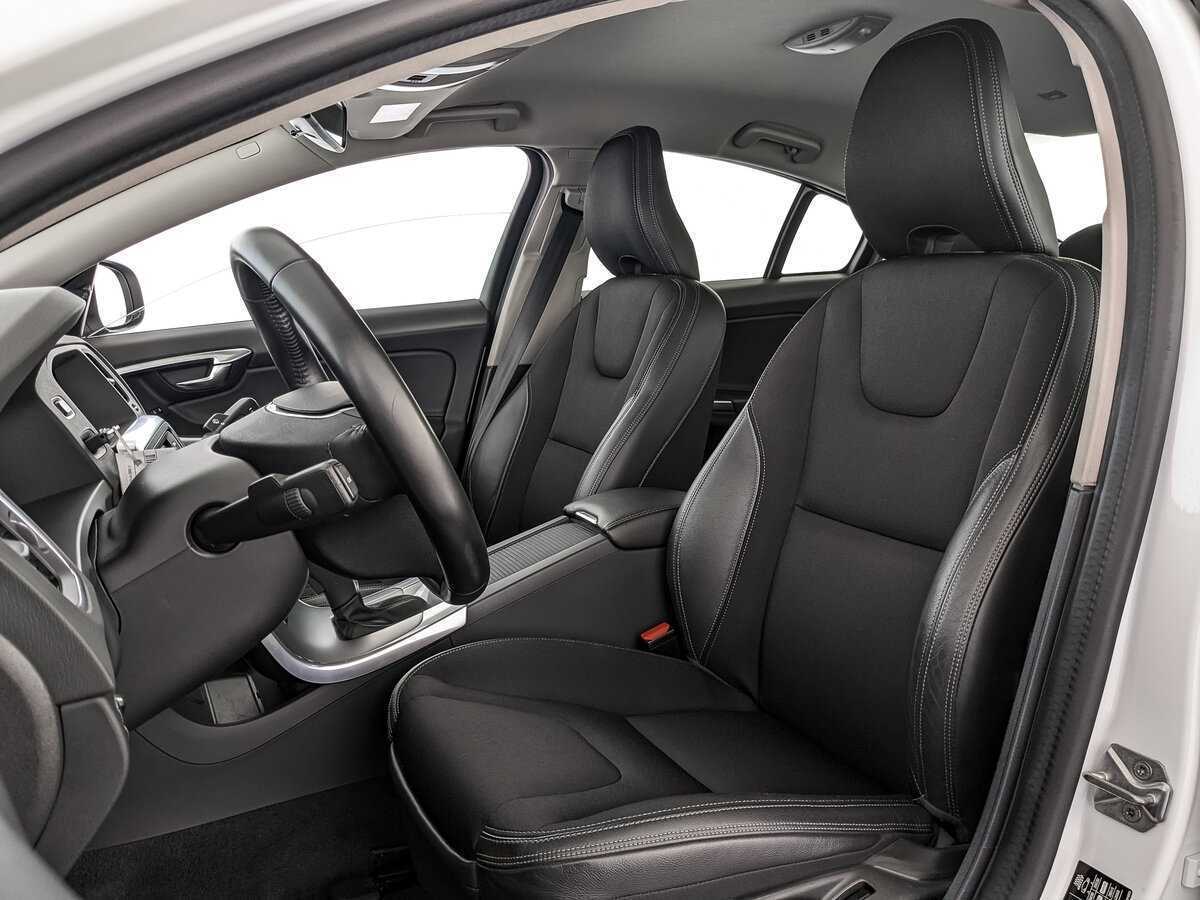 Volvo S60, 2017 Фото №15