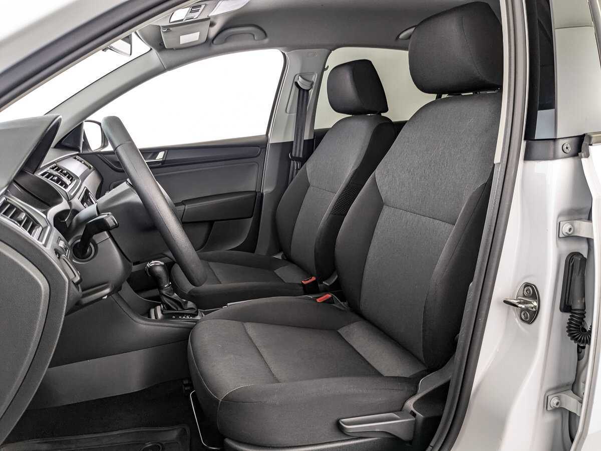 Skoda Rapid, 2018 Фото №16