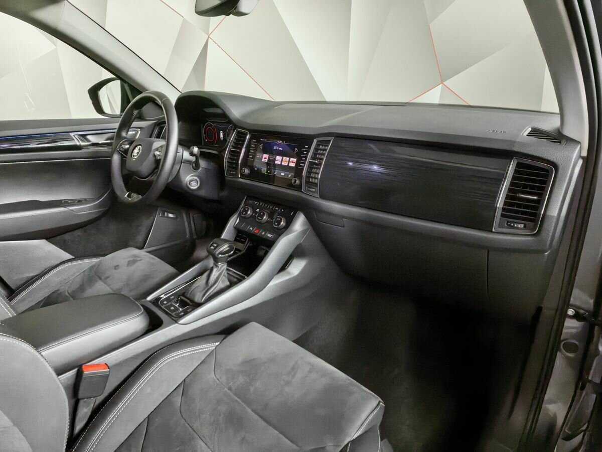 Skoda Kodiaq, 2021 Фото №9