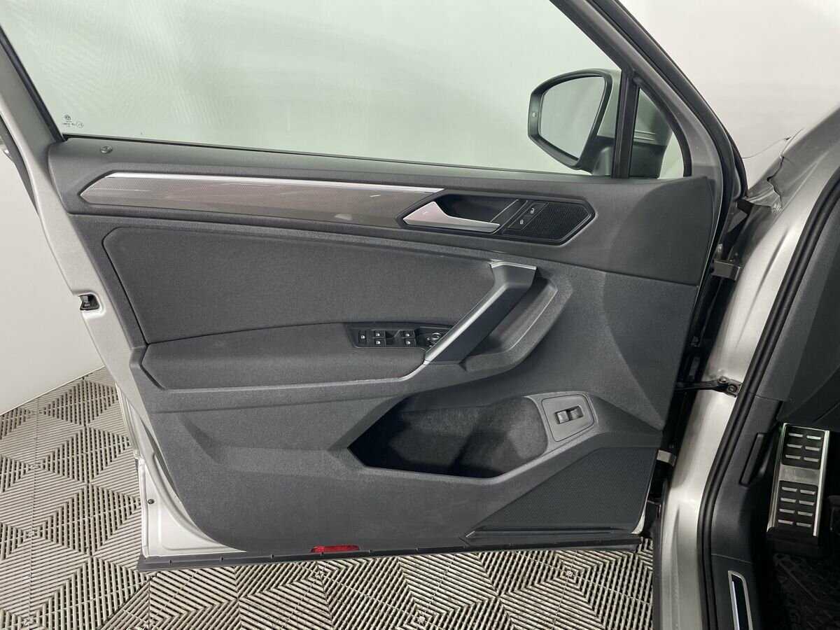Volkswagen Tiguan, 2019 - 79 451 км. | Фото №8