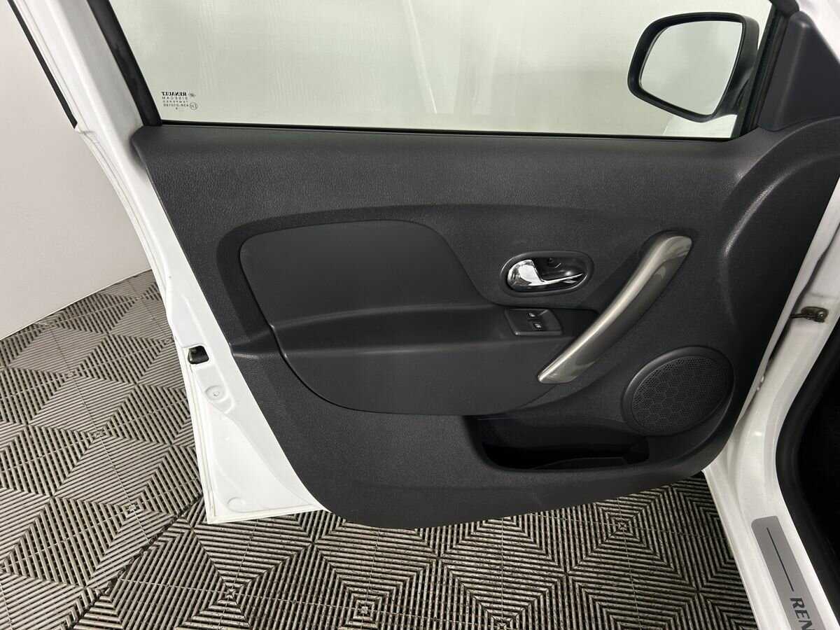 Renault Logan, 2016 - 72 429 км. | Фото №8