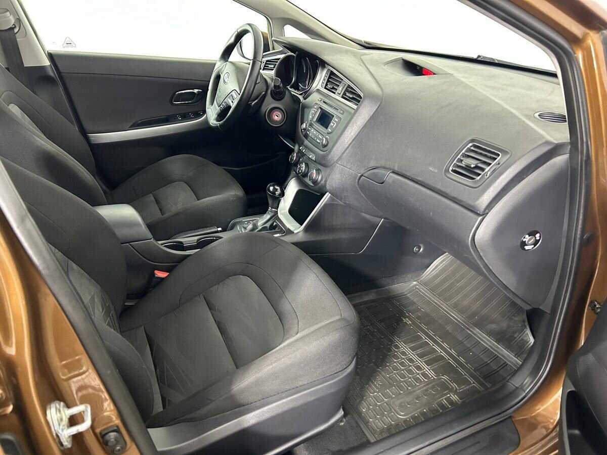 Kia Ceed, 2016 Фото №13