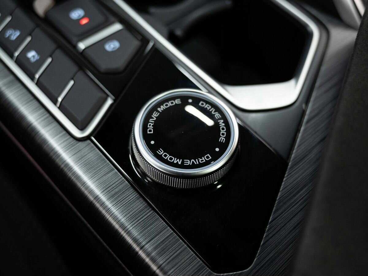 Geely Tugella, 2022 Фото №28