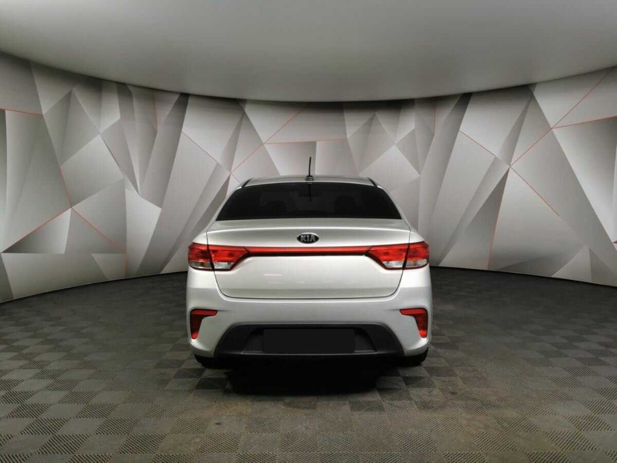 Kia Rio, 2018 Фото №8