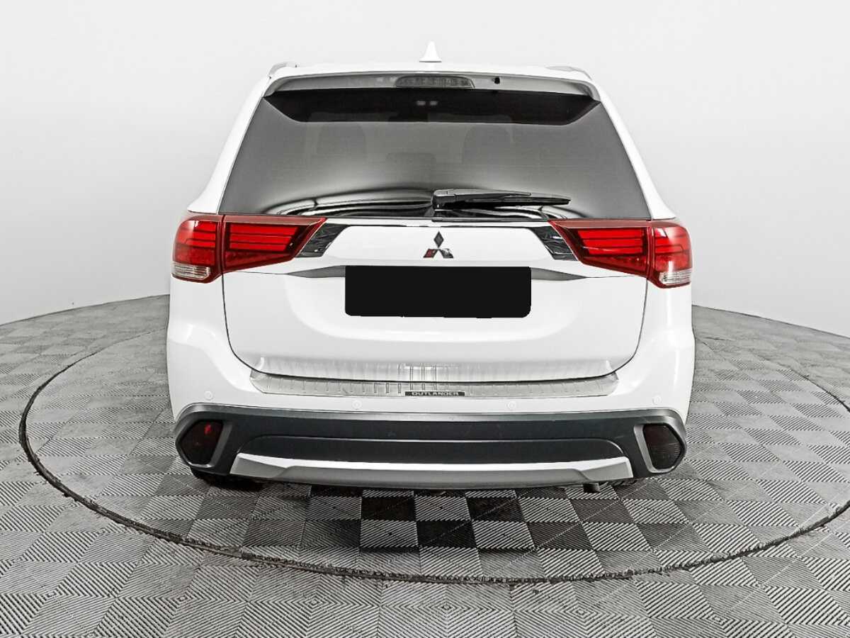 Mitsubishi Outlander, 2018 - 167 301 км. | Фото №6