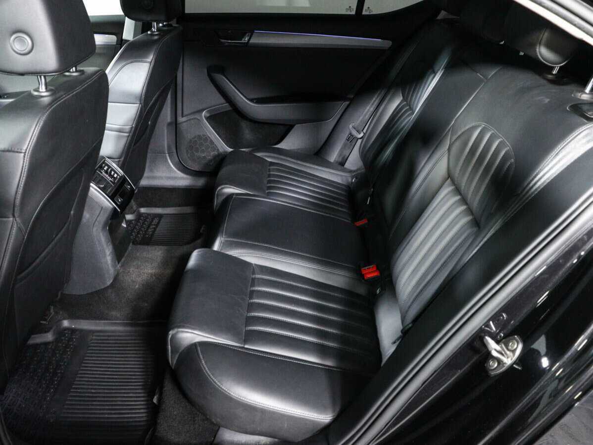 Skoda Superb, 2019 Фото №10