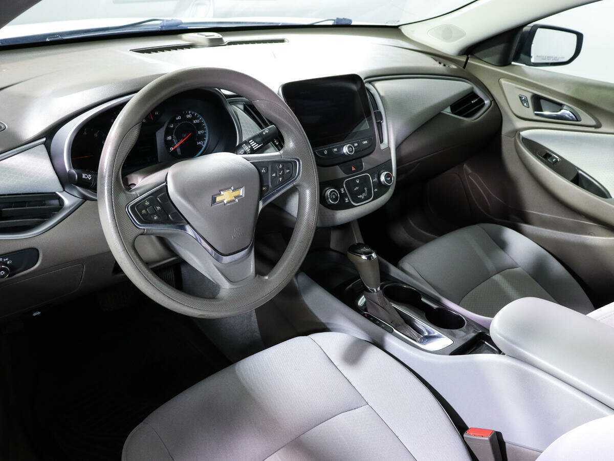 Chevrolet Malibu, 2019 Фото №14