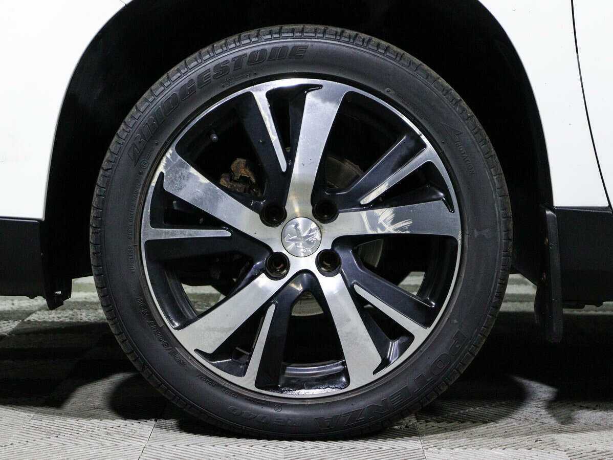 Peugeot 2008, 2014 Фото №13