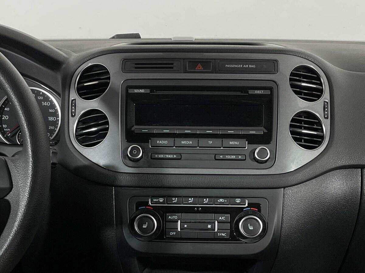 Volkswagen Tiguan, 2014 Фото №12