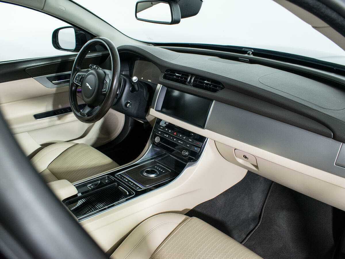Jaguar XF, 2016 Фото №9