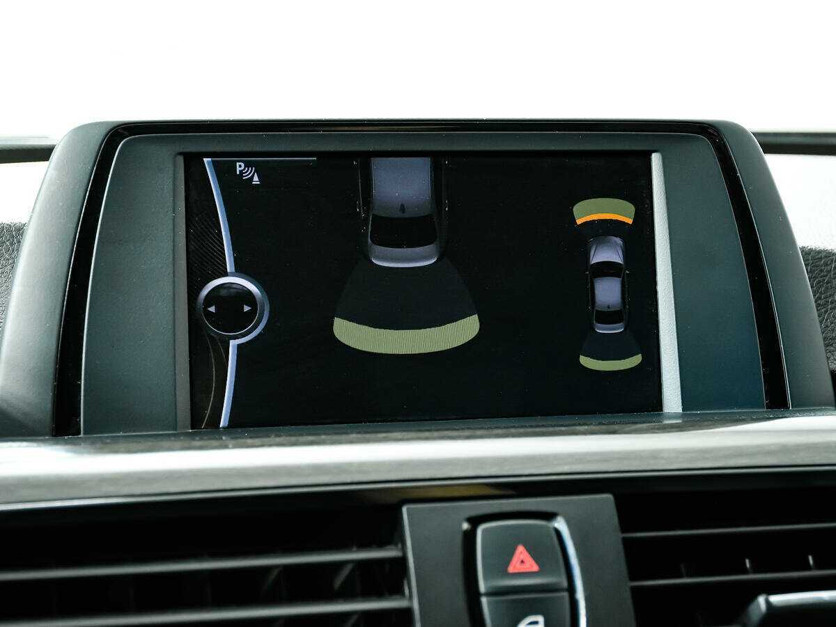 BMW 3 серии 320i, 2013 Фото №15