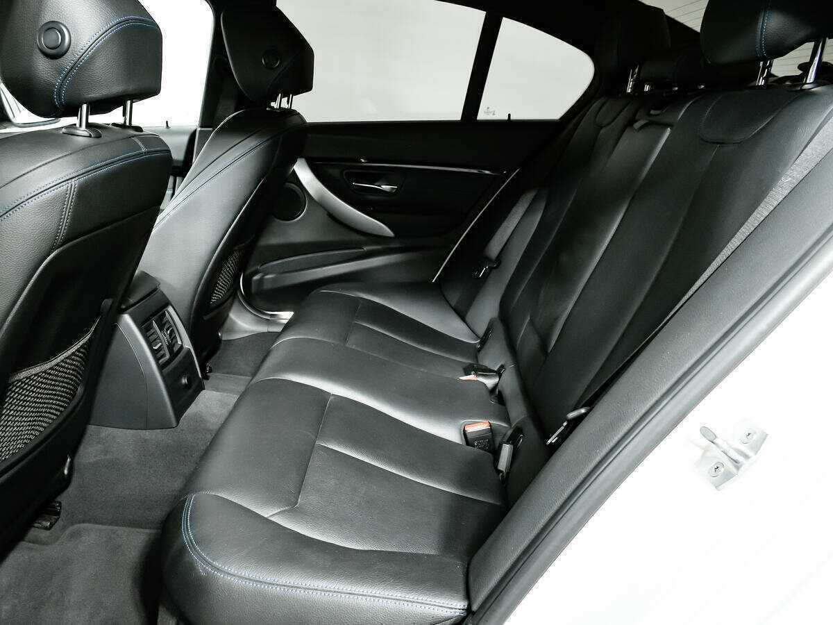 BMW 3 серии 320d, 2018 Фото №11
