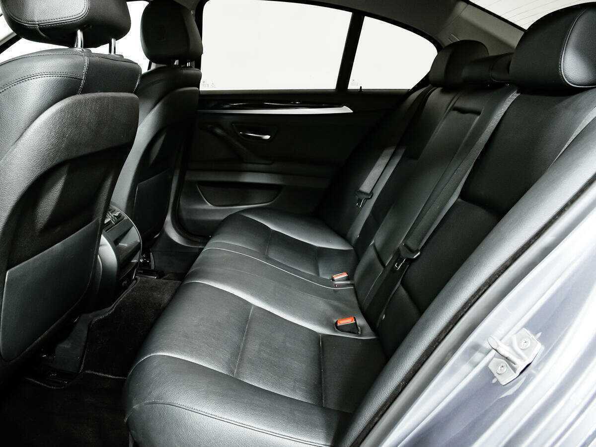 BMW 5 серии 520i, 2014 Фото №11