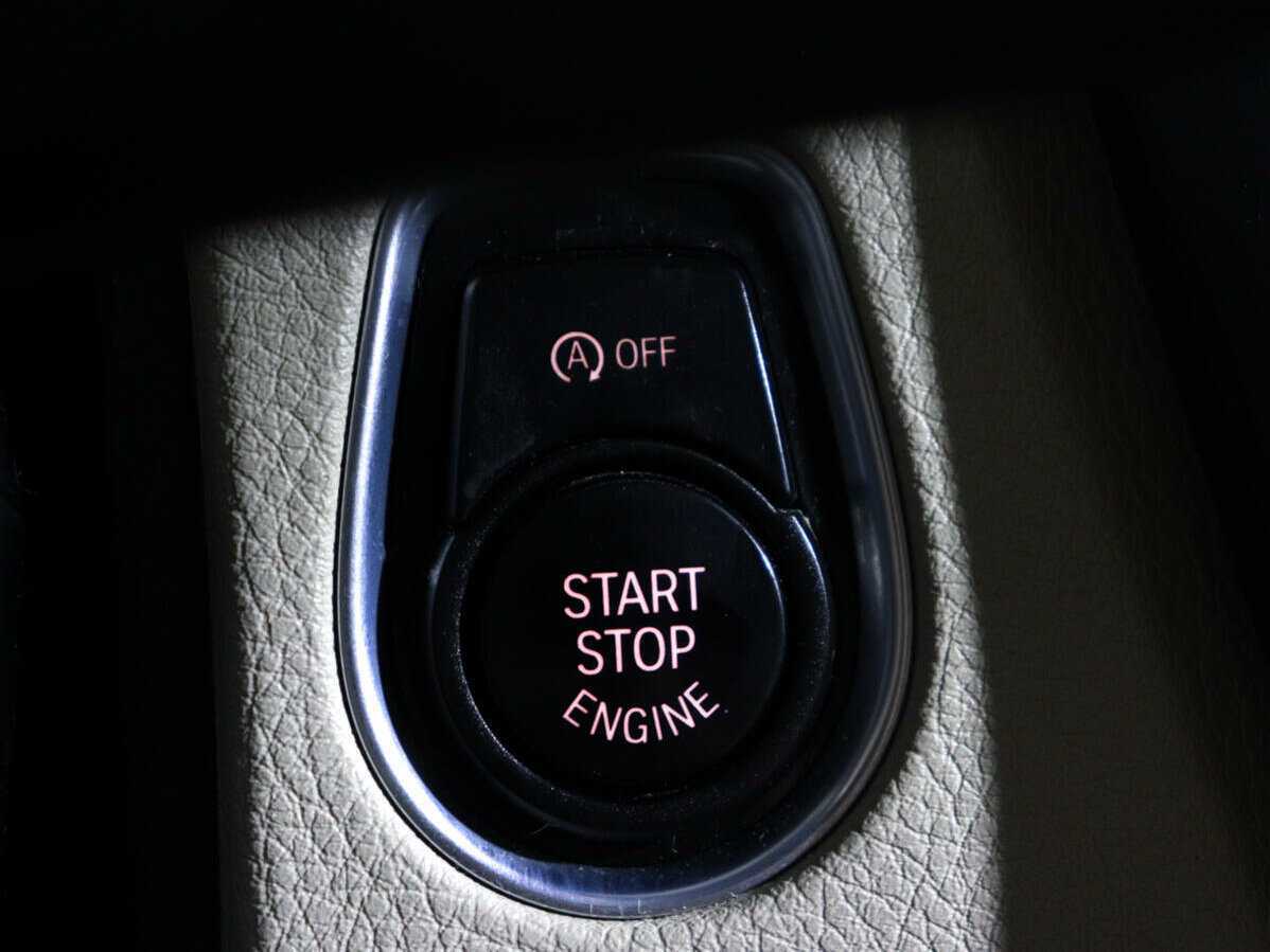 BMW 3 серии 320d xDrive, 2013 Фото №25