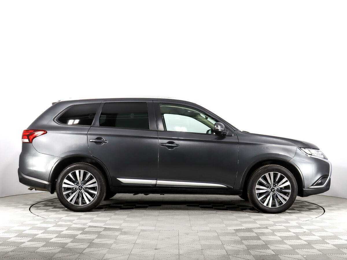 Mitsubishi Outlander, 2019 - 79 189 км. | Фото №5