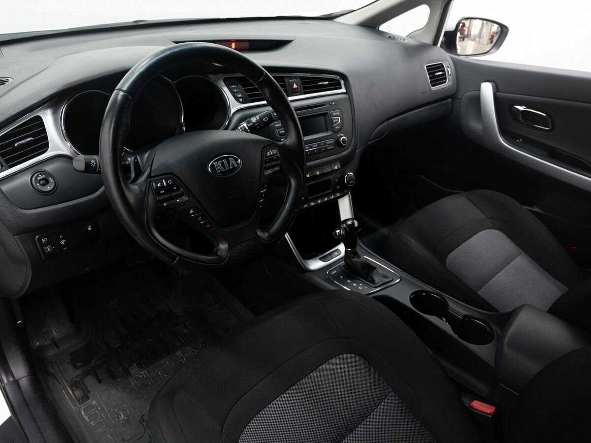 Kia Ceed, 2016 Фото №9