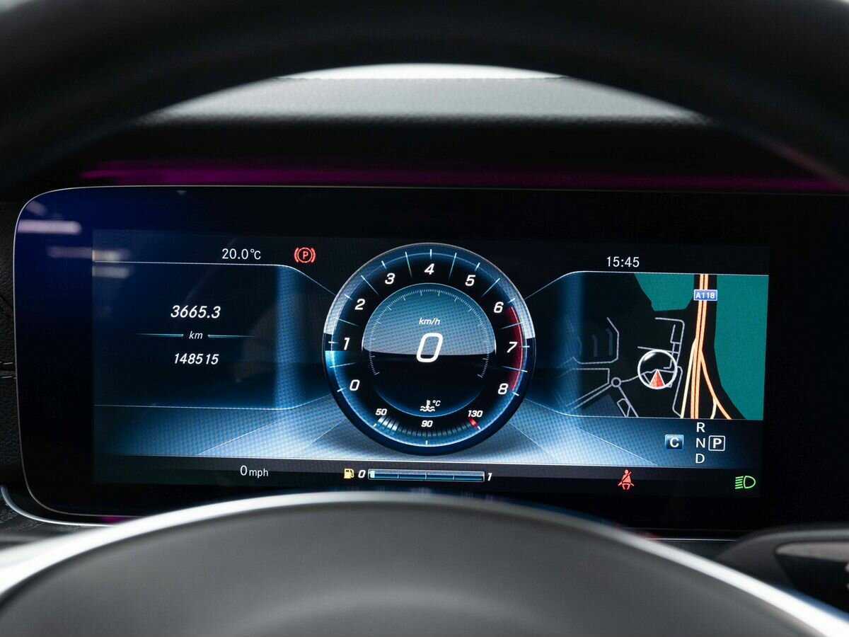 Mercedes-Benz E-Класс 200, 2016 Фото №15