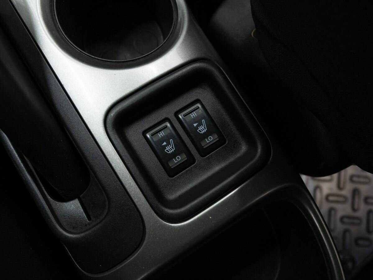 Nissan Juke, 2012 Фото №19