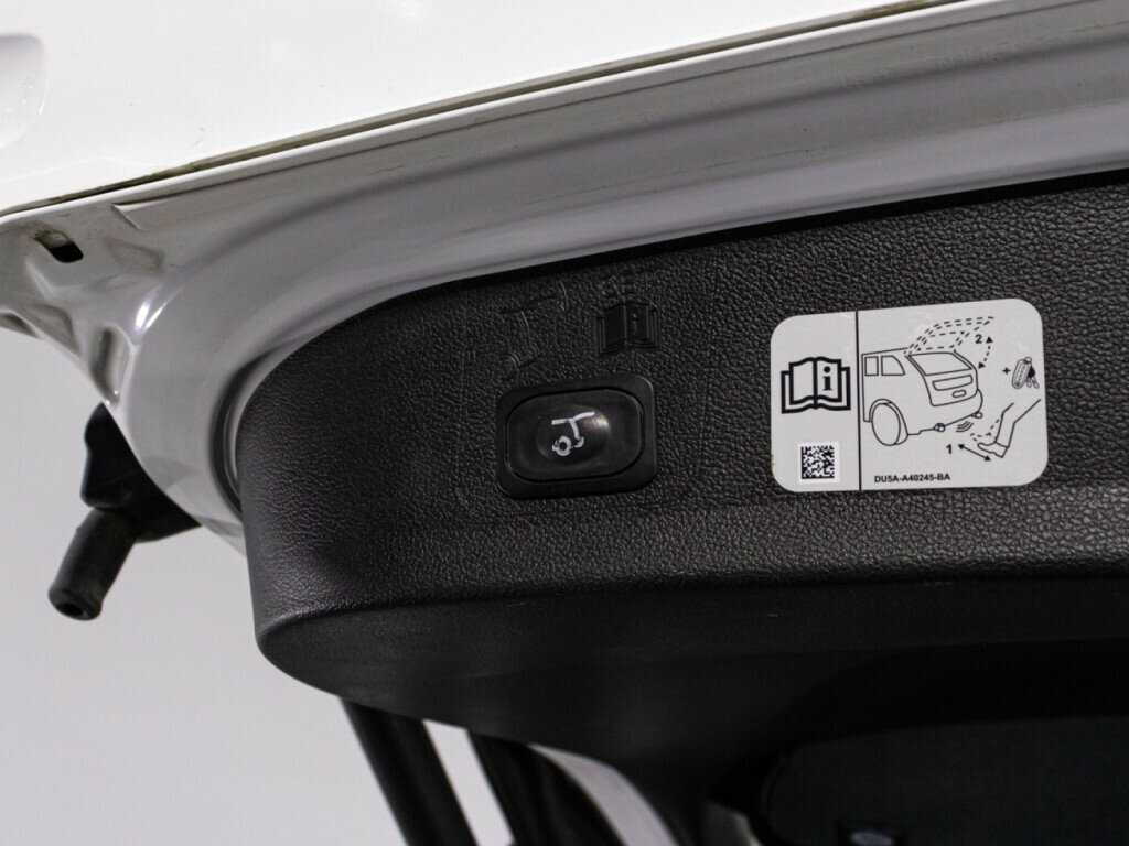 Ford Kuga, 2019 Фото №16