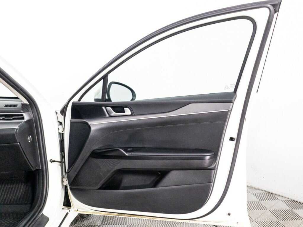 Kia K5, 2021 Фото №29