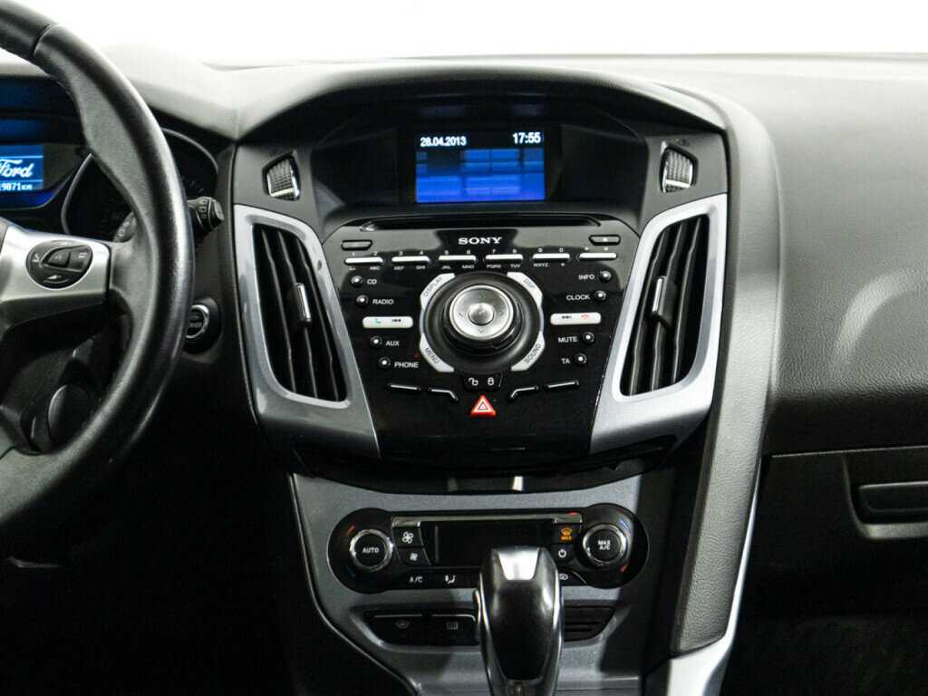 Ford Focus, 2013 Фото №14