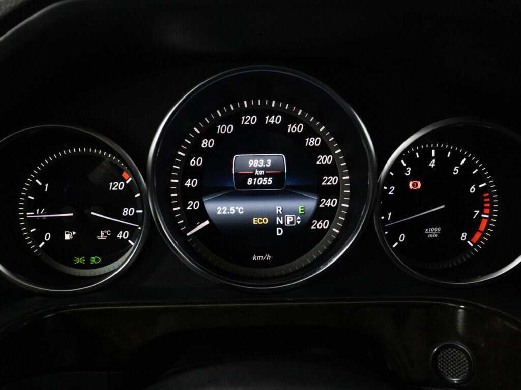 Mercedes-Benz E-Класс 200, 2014 Фото №9