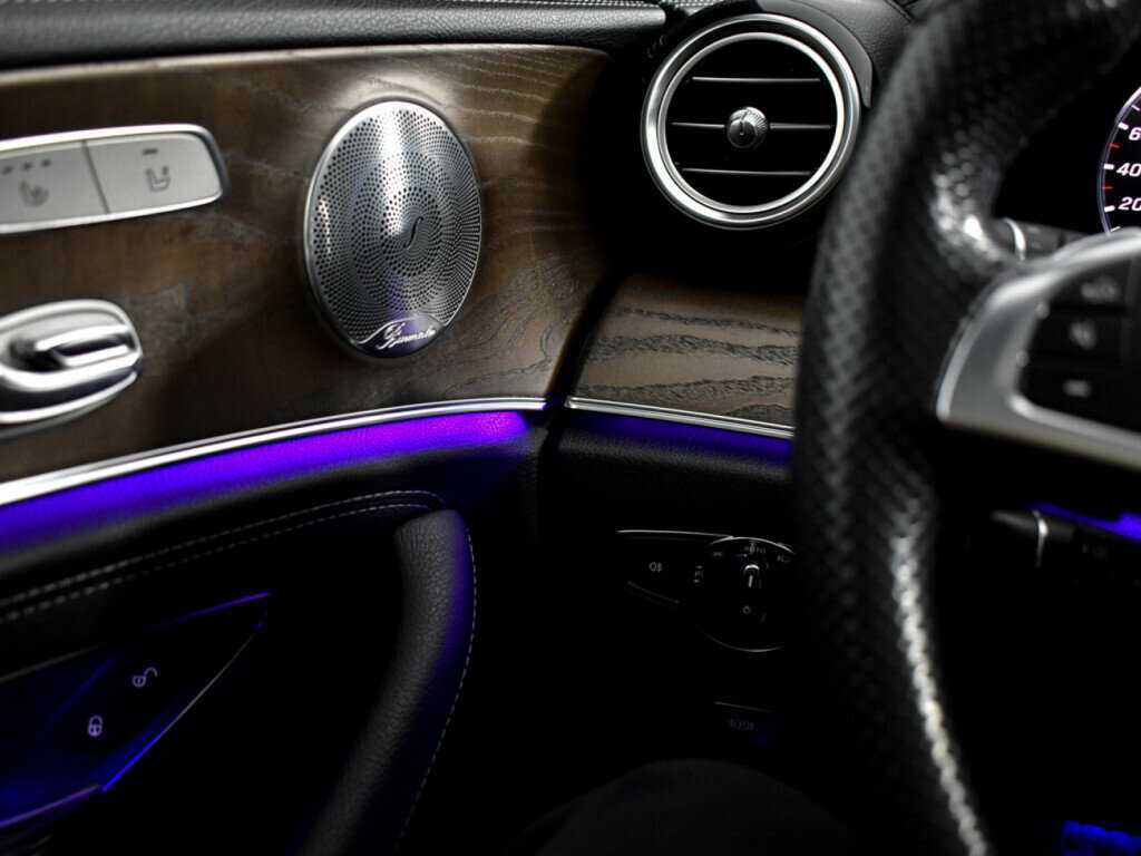 Mercedes-Benz E-Класс 200, 2017 Фото №17