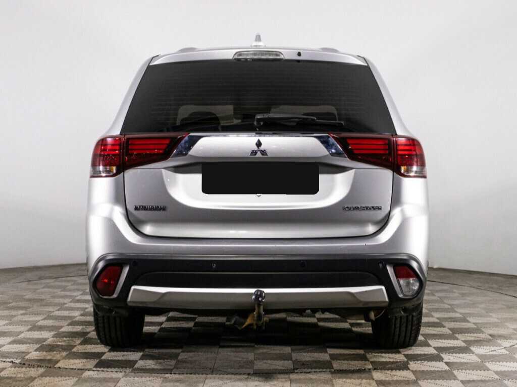 Mitsubishi Outlander, 2018 - 239 427 км. | Фото №5