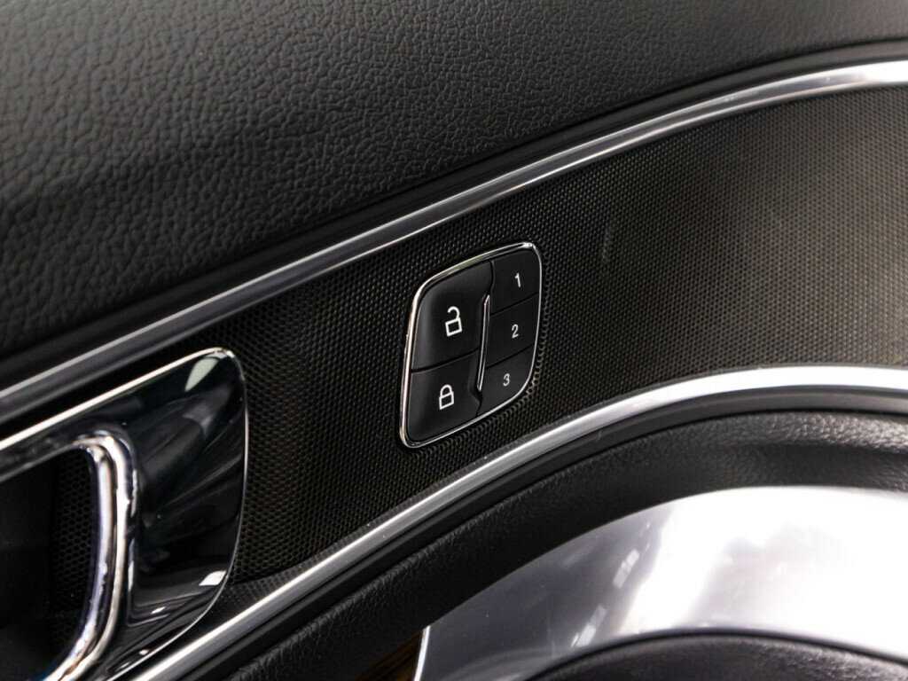 Ford Explorer, 2018 Фото №16