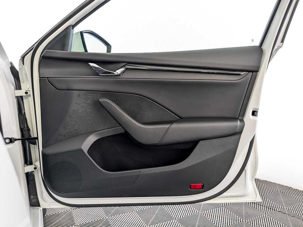 Skoda Octavia, 2021 Фото №24