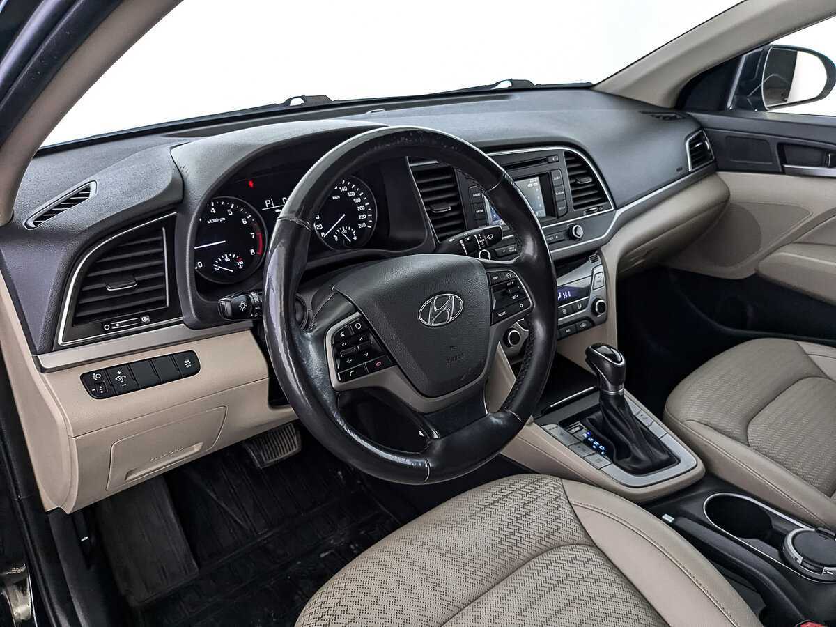 Hyundai Elantra, 2017 Фото №15