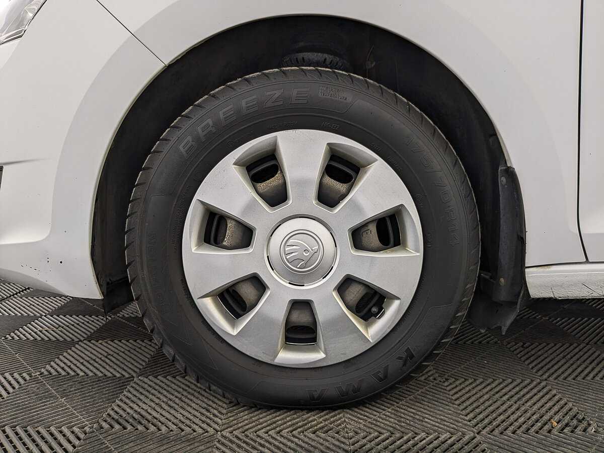 Skoda Rapid, 2019 Фото №12