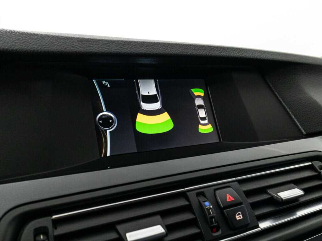 BMW 5 серии 525d xDrive, 2013 Фото №18