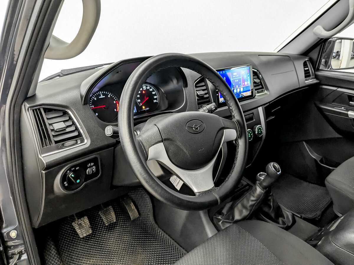 УАЗ Patriot, 2023 Фото №16