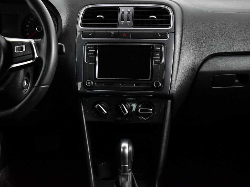 Volkswagen Polo, 2019 Фото №13