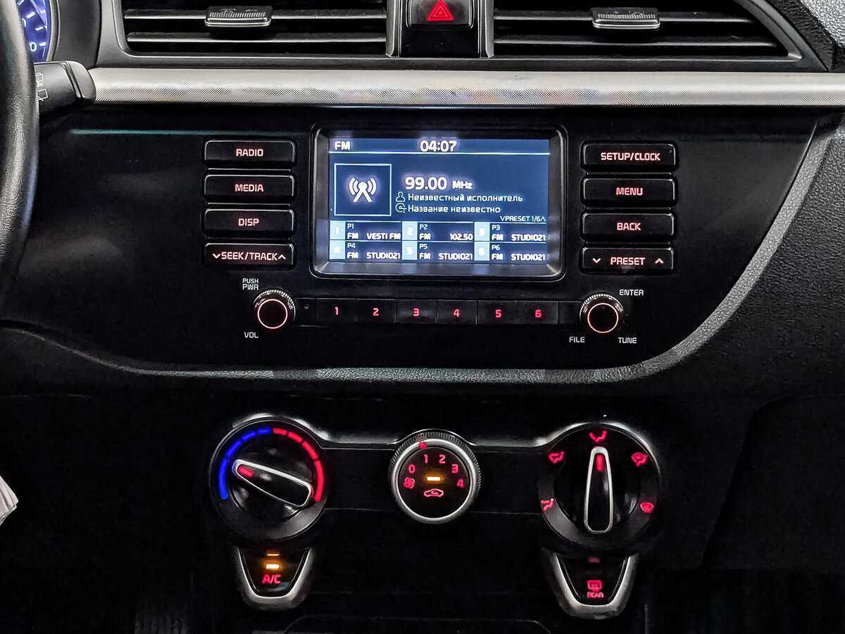 Kia Rio X-Line, 2020 Фото №14