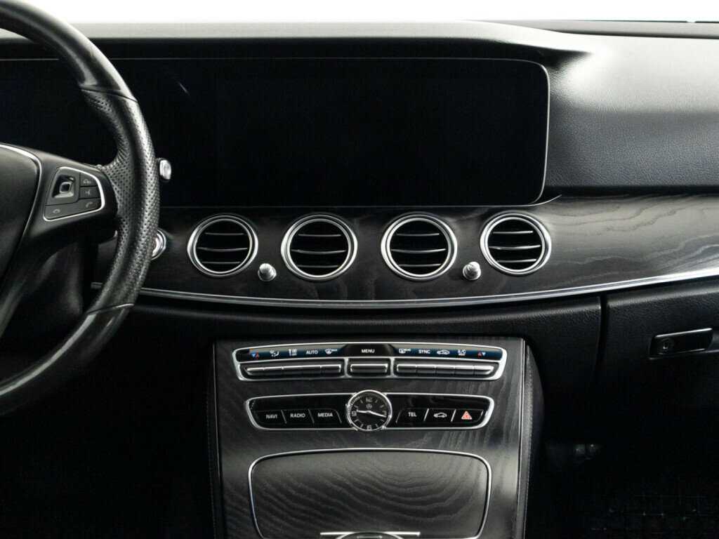 Mercedes-Benz E-Класс 200, 2017 Фото №14