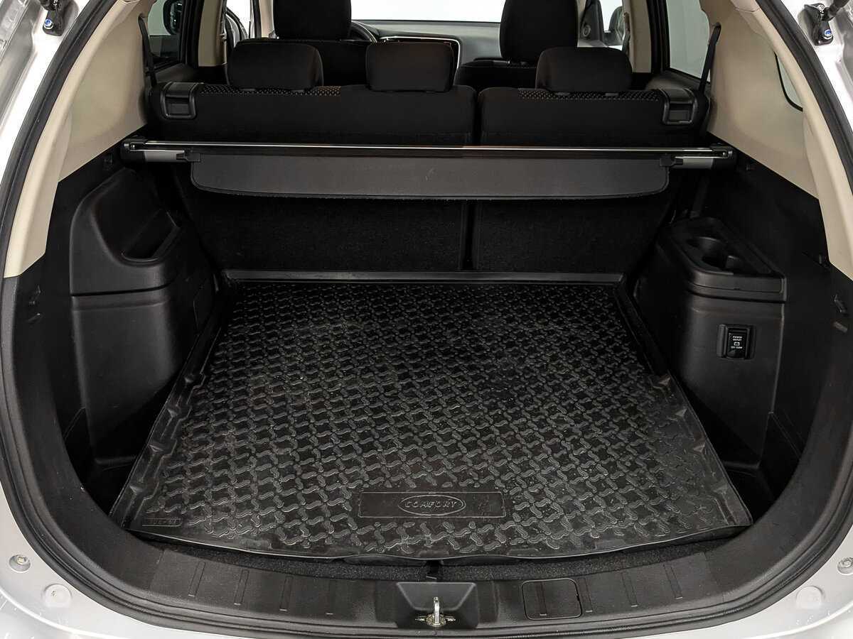 Mitsubishi Outlander, 2020 Фото №10