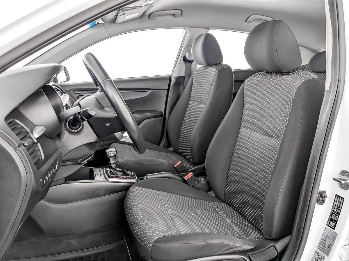 Kia Rio X-Line, 2019 Фото №20