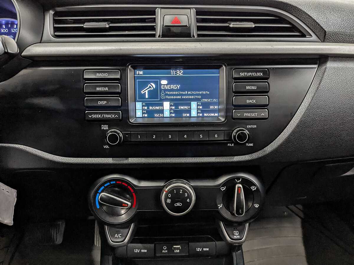 Kia Rio X-Line, 2020 Фото №16