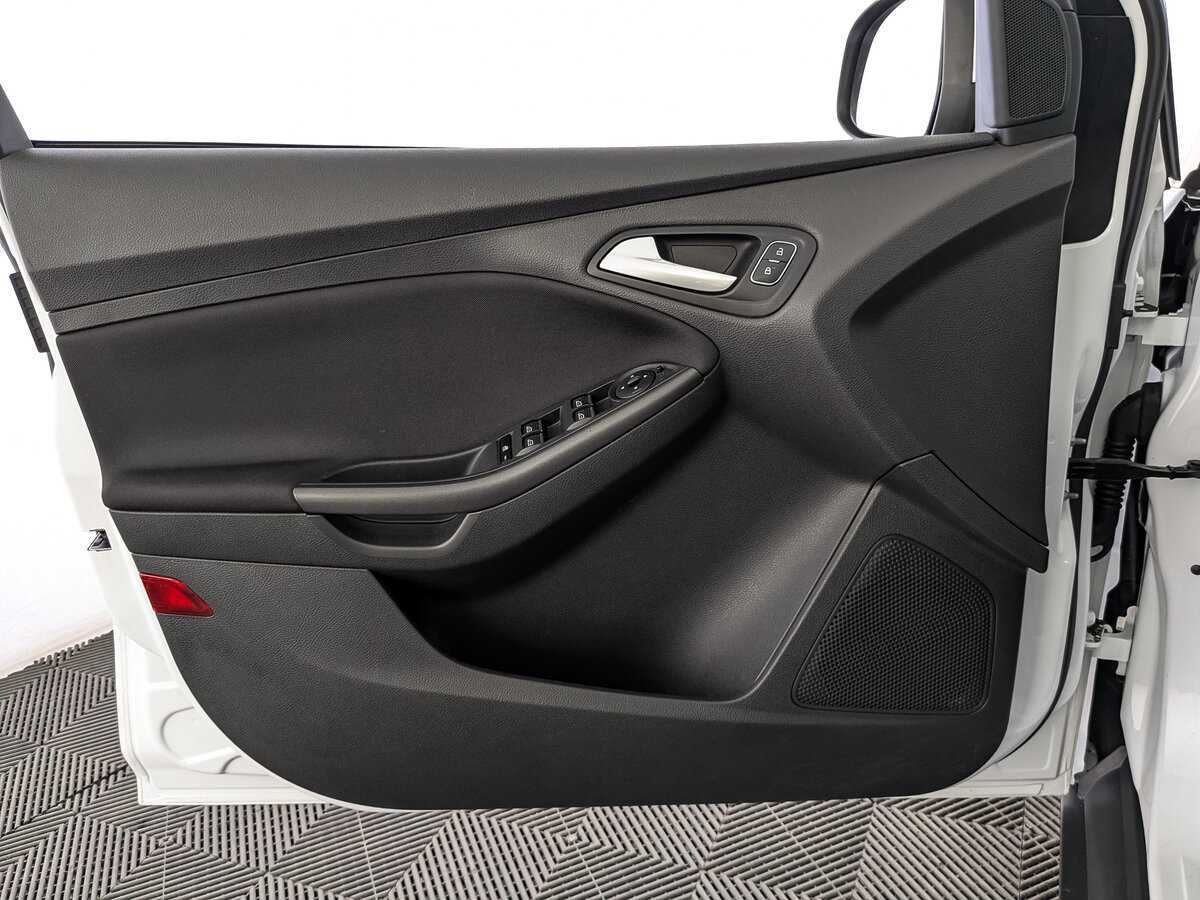 Ford Focus, 2018 Фото №19